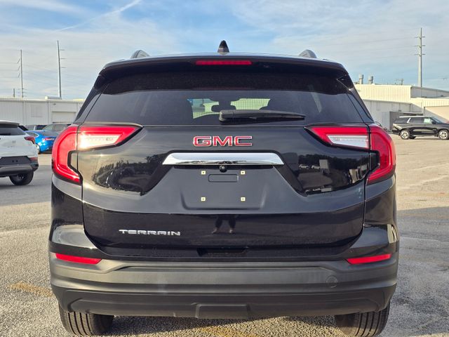 2023 GMC Terrain SLE:C02625