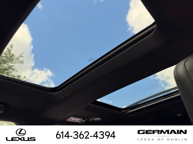 Used 2018 Silver Ford XLT image 19