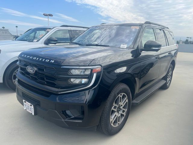 Black Metallic 2025 Ford Expedition SUV / Crossover 4X2 Automatic