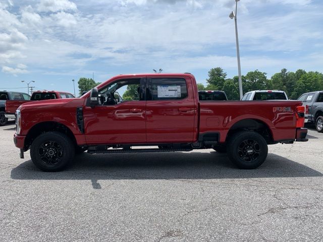 2024 Ford F-250SD XLT 2