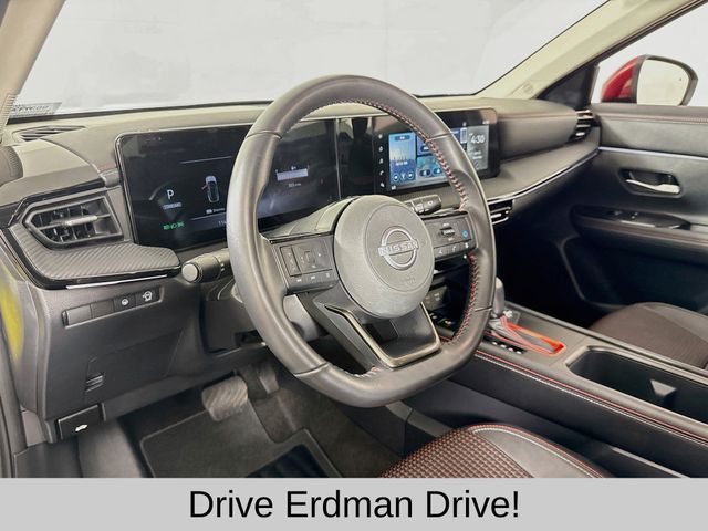 Used 2025 Nissan Kicks SUV
