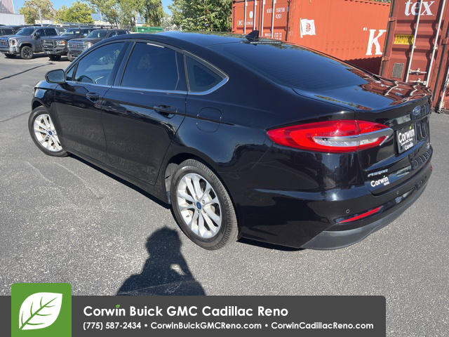 2019 Ford Fusion SE 28