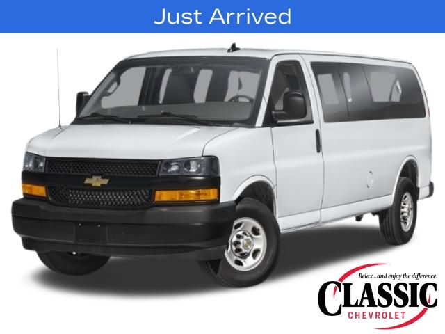 2025 Chevrolet Express 3500 LS Extended RWD
