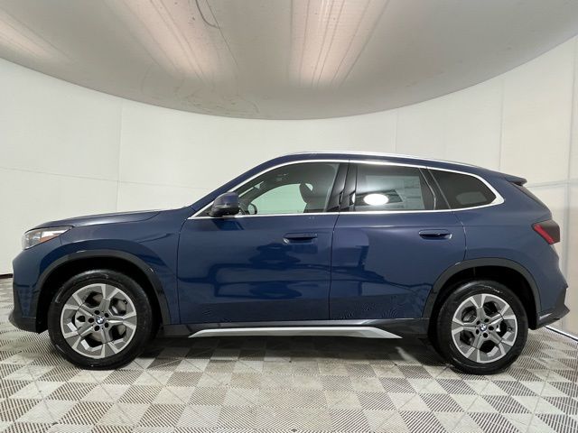 New 2026 Blue BMW xDrive28i image 4