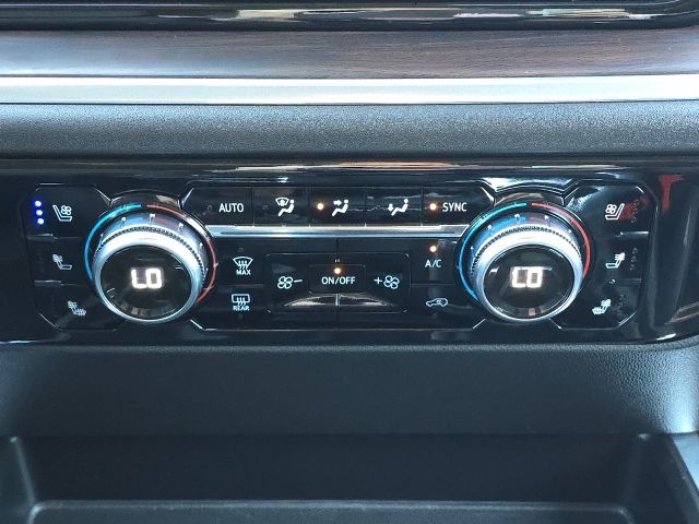 Photo of 2022 GMC Sierra 1500 SLT in Dallas, GA - 40,  2022 GMC Sierra 1500 SLT:C02460