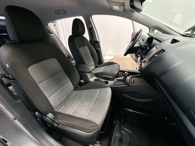 2014 Kia Forte EX Gray at Audi Porsche Sewickley