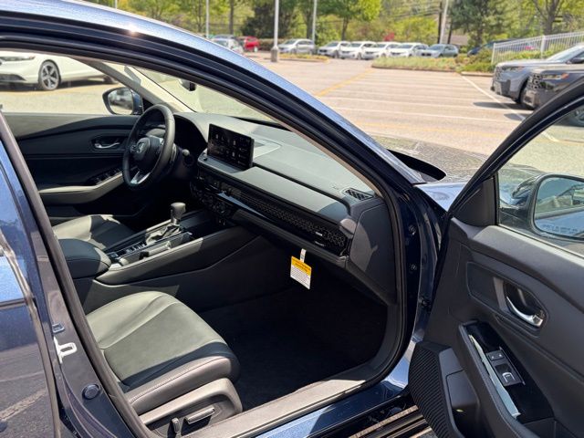 new 2026 Honda Accord Hybrid car, priced at $38,656