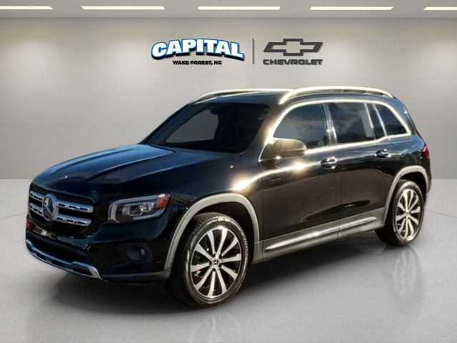 2022 Mercedes-Benz GLB's photo