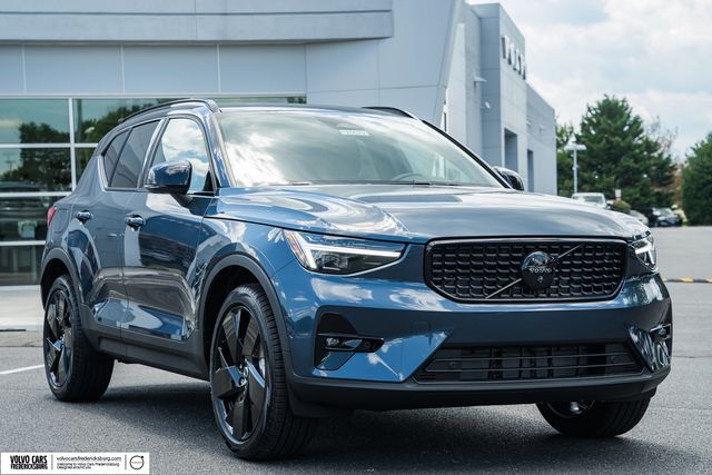 Denim Blue 2026 Volvo XC40 SUV / Crossover All-Wheel Drive Automatic