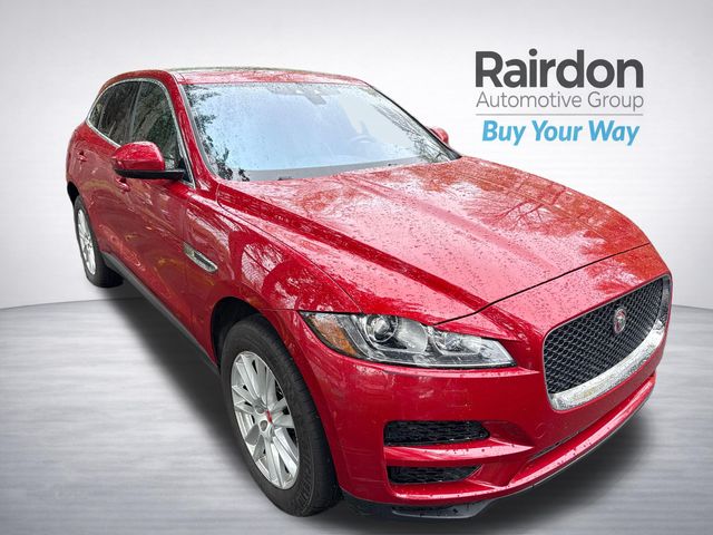 Italian Racing Red Metallic 2017 Jaguar F-PACE 35t Prestige AWD SUV / Crossover All-Wheel Drive 8-Speed Automatic
