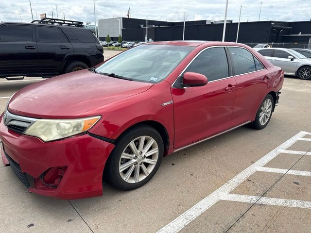 Used 2013 Toyota Camry Hybrid XLE