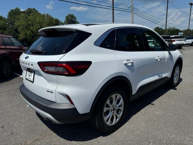Used 2024 White Ford Active image 8