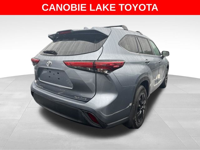 Used 2023 Toyota Highlander SUV