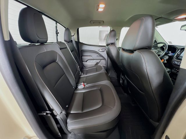 Used 2021 Beige GMC AT4 w/Leather image 38