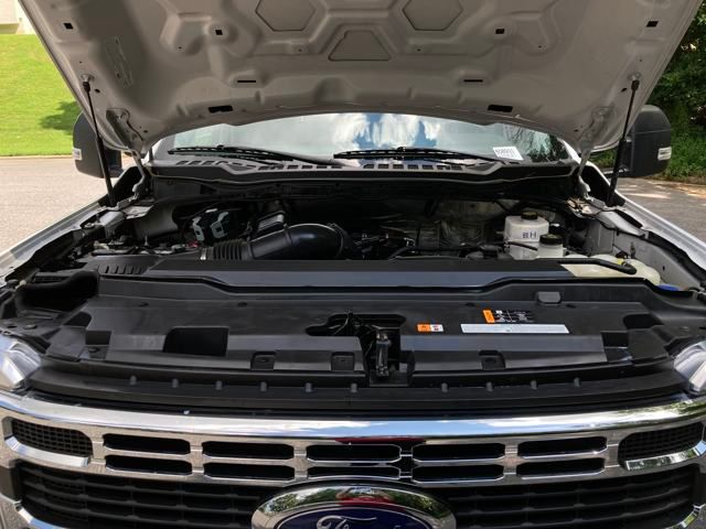 2023 Ford F-450 Super Duty 