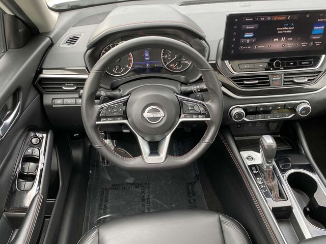 2024 Nissan Altima 2.5 SR 13