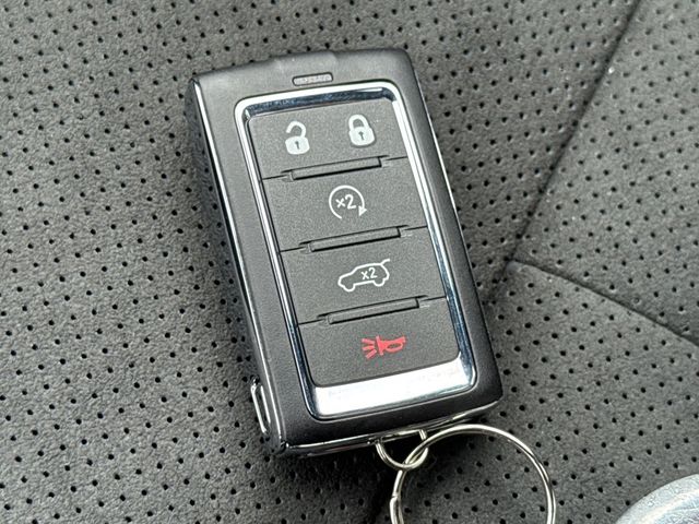 New 2025 Silver Jeep Altitude X image 27