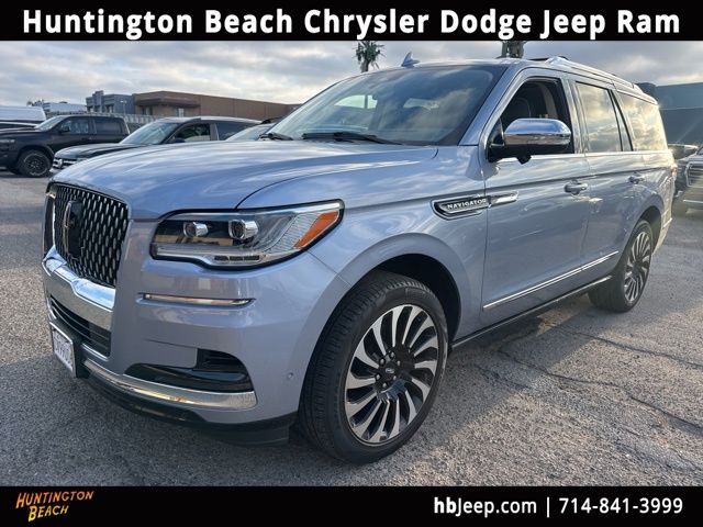 Crystal Blue Metallic 2024 Lincoln Navigator Black Label 4WD SUV / Crossover Four-Wheel Drive Automatic