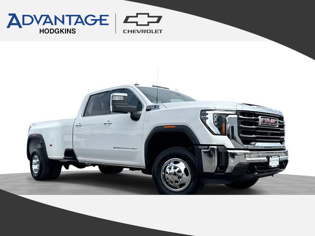 Summit White 2025 GMC Sierra 3500HD Pickup Truck Four-Wheel Drive Automatic