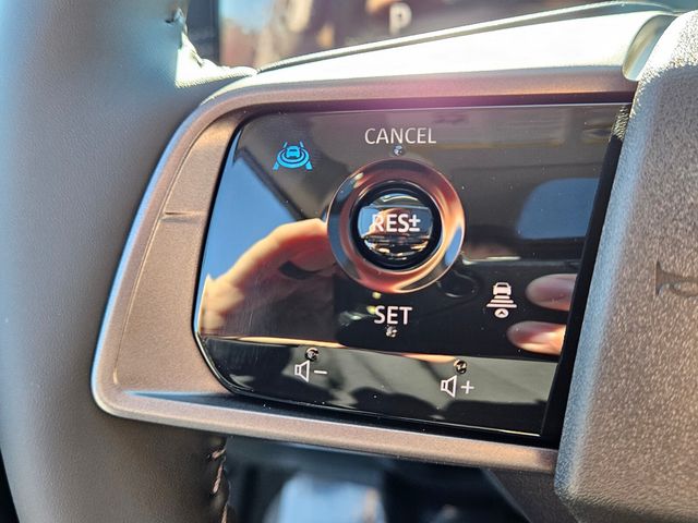 New 2026 Gold Nissan SL image 26