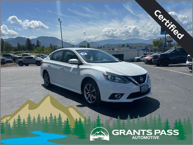 Aspen White 2017 Nissan Sentra SR Turbo Sedan Front-Wheel Drive 6-Speed Manual
