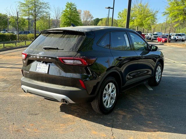 2025 Ford Escape Active photo