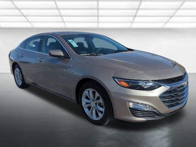 2024 Chevrolet Malibu LT with 1LT FWD