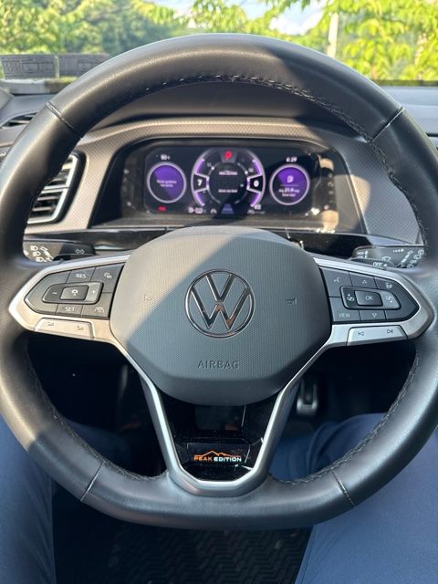 2024 Volkswagen Atlas 2.0T Peak Edition SE w/Technology Black at Sutliff Volkswagen