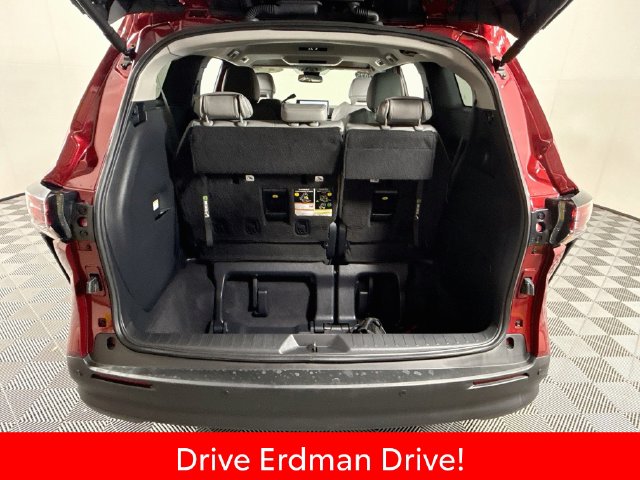 Used 2025 Toyota Sienna Van
