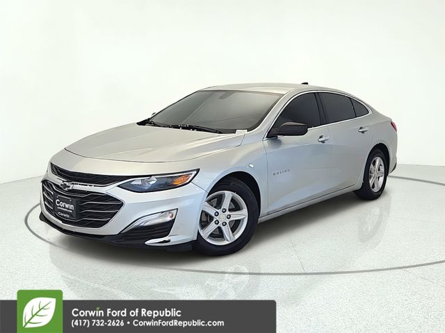 Silver Ice Metallic 2020 Chevrolet Malibu Sedan Front-Wheel Drive Continuously Variable Transmission