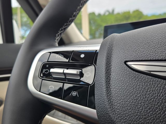 2027 Genesis Gv70