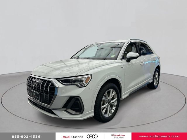 Glacier White Metallic 2024 Audi Q3 SUV / Crossover All-Wheel Drive 8-Speed Automatic