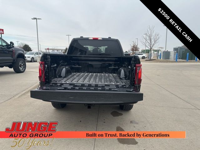 View vehicle photo 5