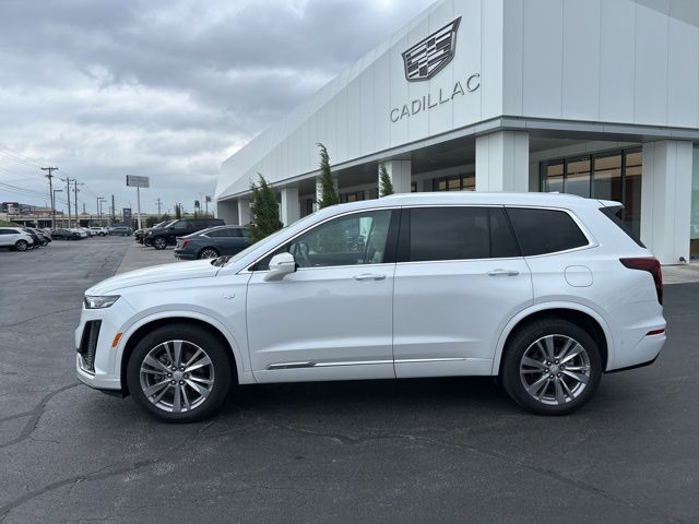 Crystal White Tricoat 2024 Cadillac XT6 Premium Luxury AWD SUV / Crossover Four-Wheel Drive 9-Speed Automatic