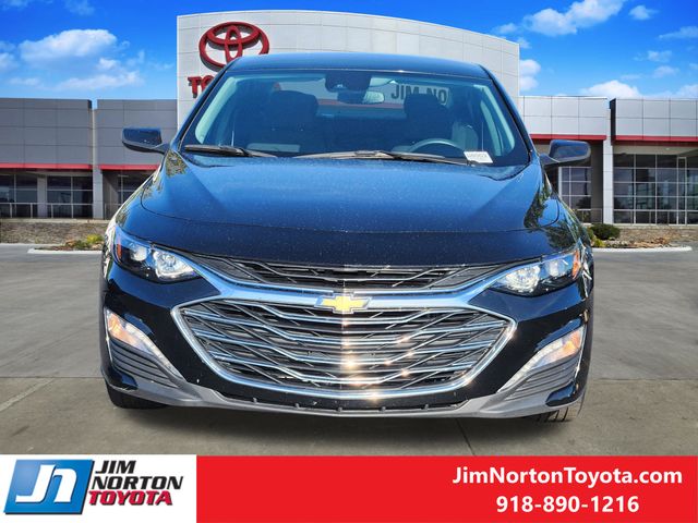 Used 2025 Chevrolet Malibu Sedan
