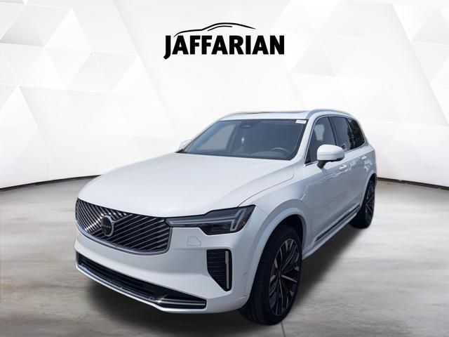 Crystal White Metallic 2025 Volvo XC90 B5 Plus Bright Theme 7-Passenger AWD SUV / Crossover All-Wheel Drive Automatic