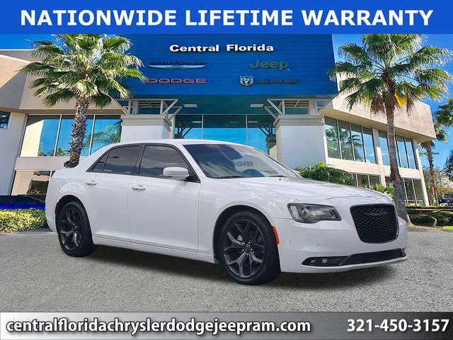Bright White Clearcoat 2021 Chrysler 300 S V6 RWD Sedan Rear-Wheel Drive 8-Speed Automatic