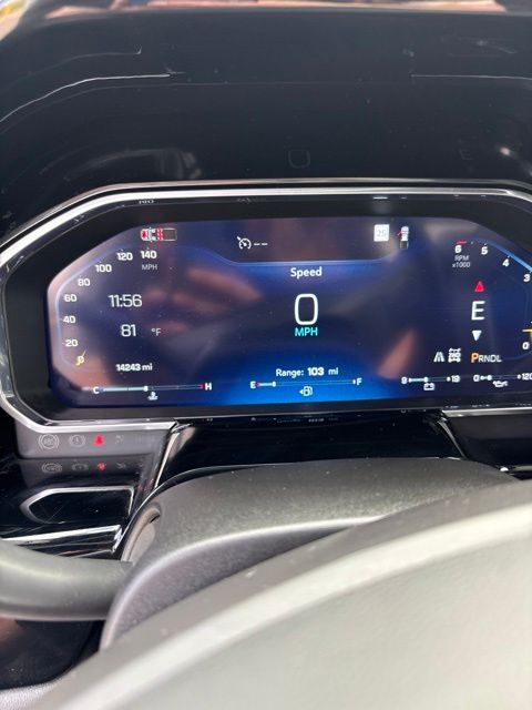 2026 Chevrolet Silverado 1500 LT - Summit White exterior view 5