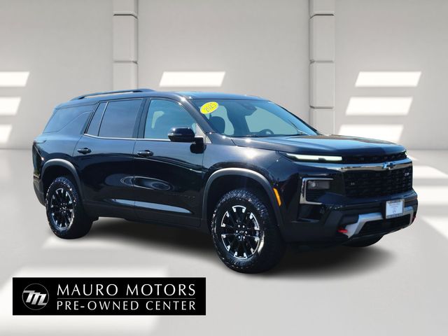 Mosaic Black Metallic 2025 Chevrolet Traverse Z71 AWD SUV / Crossover Four-Wheel Drive 8-Speed Automatic