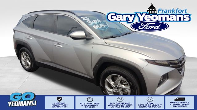 Shimmering Silver 2023 Hyundai Tucson SUV / Crossover Front-Wheel Drive 8-Speed Automatic
