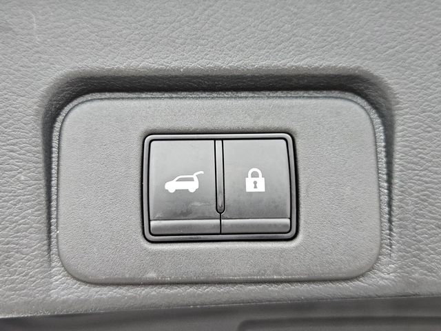 Used 2023 Nissan Rogue SUV