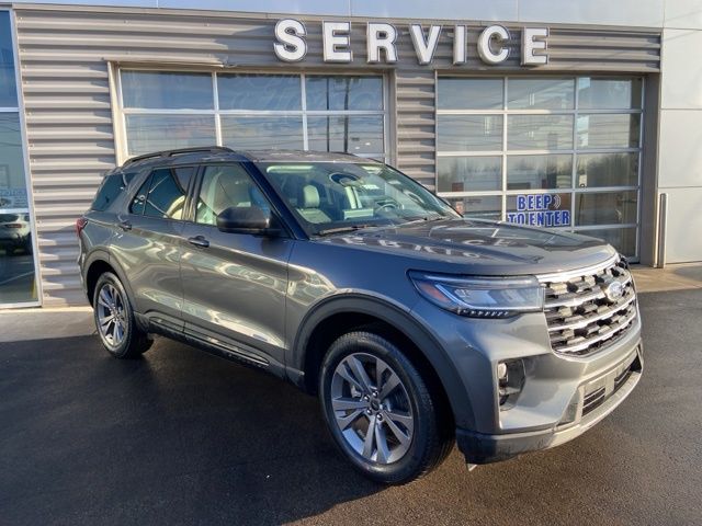 2026 Ford Explorer Active - 3