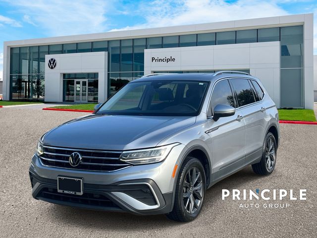 Pyrite Silver Metallic 2023 Volkswagen Tiguan SUV / Crossover Front-Wheel Drive 8-Speed Automatic