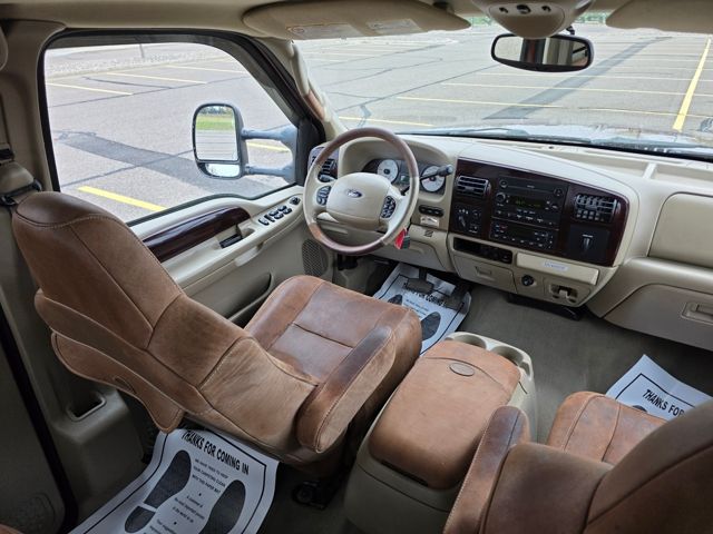 2005 Ford F-350 LARIAT