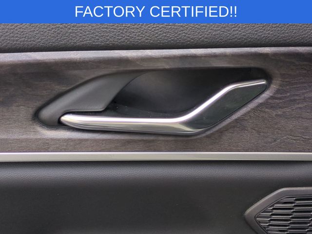Used 2024 White Jeep 4xe image 30