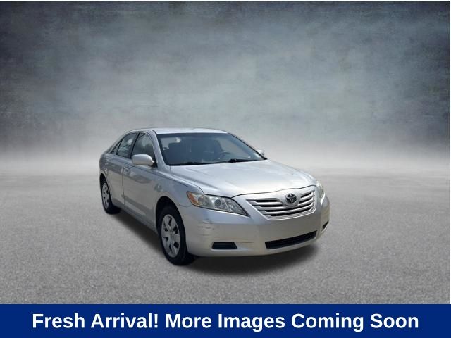 2009 Toyota Camry Plata (Classic Silver Metallic) Sedán Tracción delantera 5 velocidades Automática marcha alta
