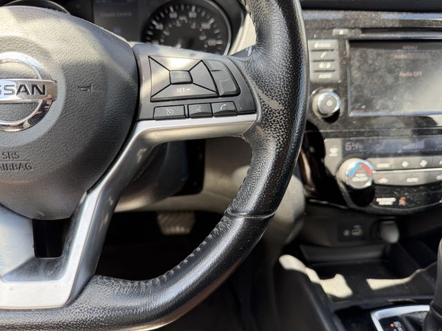 2019 Nissan Rogue SV Black at Bravo Nissan