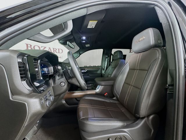 2023 Black Chevrolet Silverado 1500 High Country 4X4 Truck
