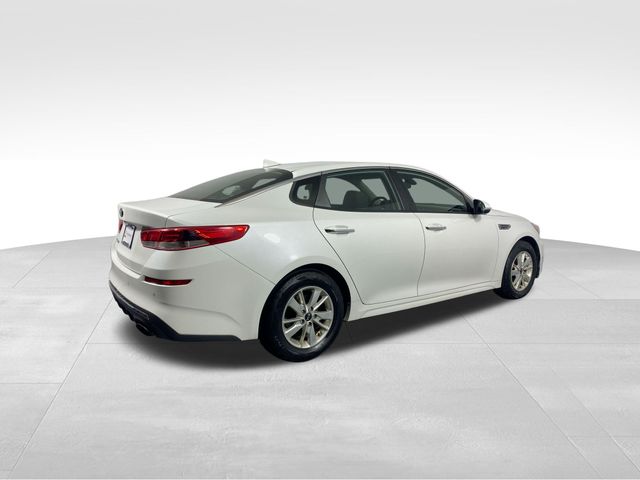 2019 Kia Optima LX 30