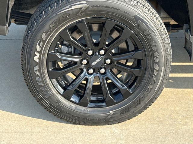 Used 2021 GMC Canyon Truck